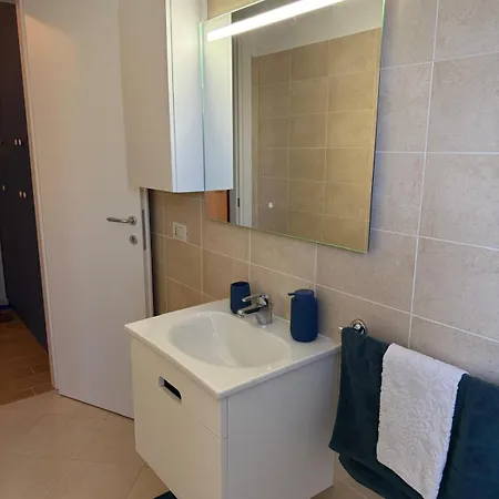 דירה Cenisio 7 Cozy מילאנו