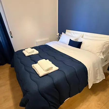 Cenisio 7 Cozy ミラノ
